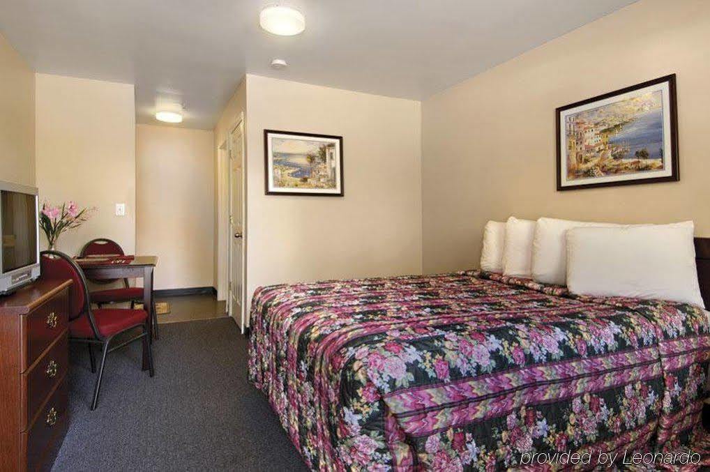 Budgetel Inn And Suites Atlanta Midtown Ngoại thất bức ảnh