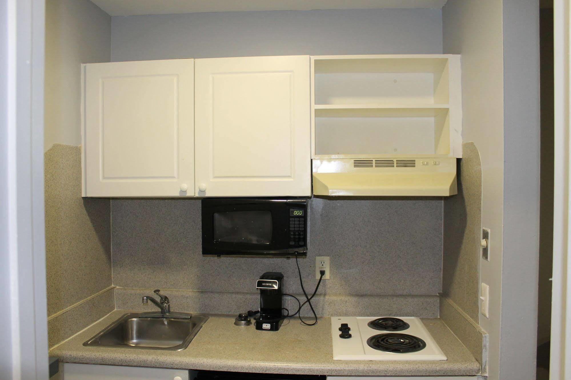 Budgetel Inn And Suites Atlanta Midtown Ngoại thất bức ảnh